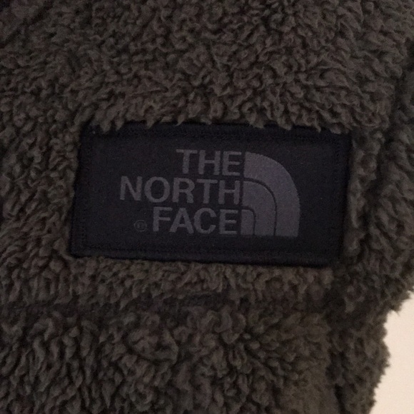 The NORTH FACE Size S taupe green campshire Sherpa zippered vest - Picture 3 of 9